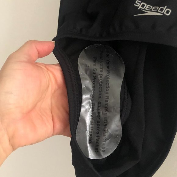 Speedo One Piece Swimsuit - Picture 6 of 9